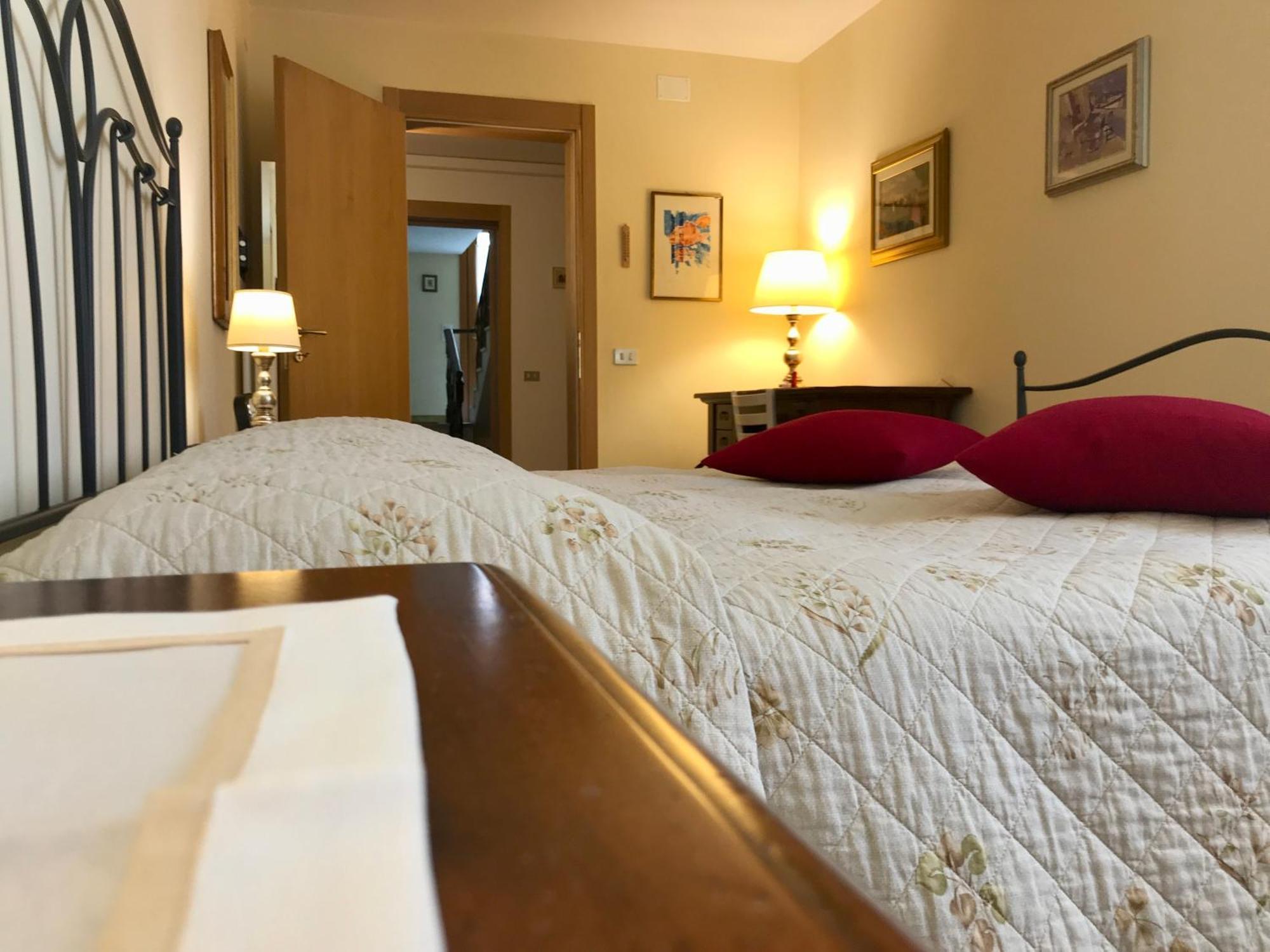 B&B Relief Possagno Exterior foto