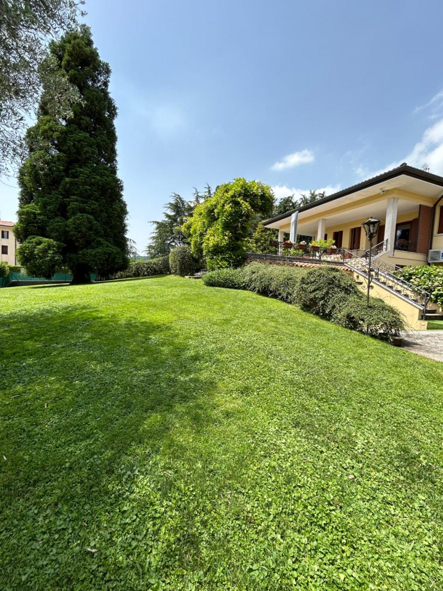 B&B Relief Possagno Exterior foto