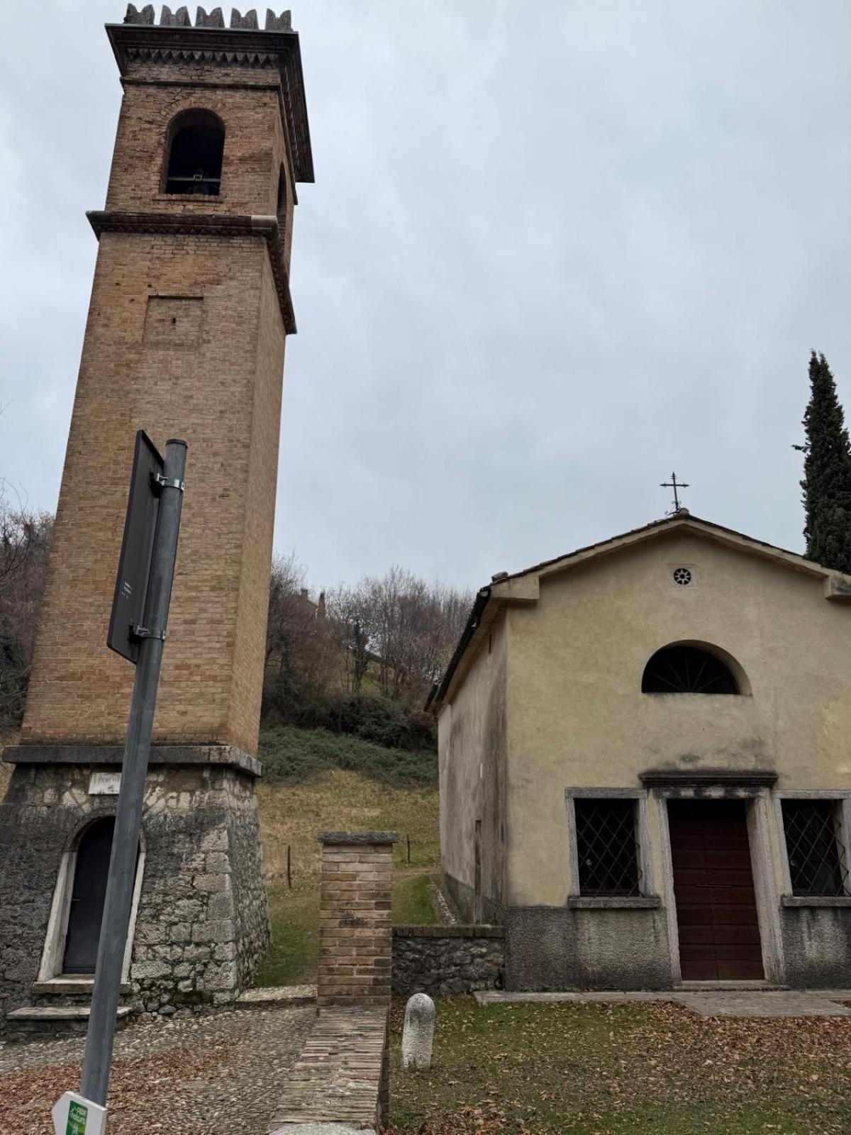 B&B Relief Possagno Exterior foto